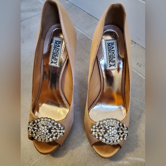 Badgley Mischka High Heels! - Picture 5 of 14